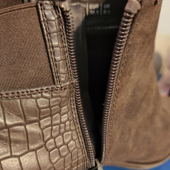 Women's size 8 MARKET & SPRUCE brown faux suede|crocodile zip up heeled booties - Picture 4 of 9